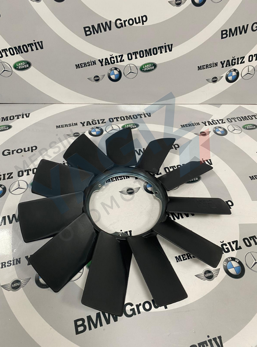 BMW RADYATÖR FANI 11 KANAT 1712058
