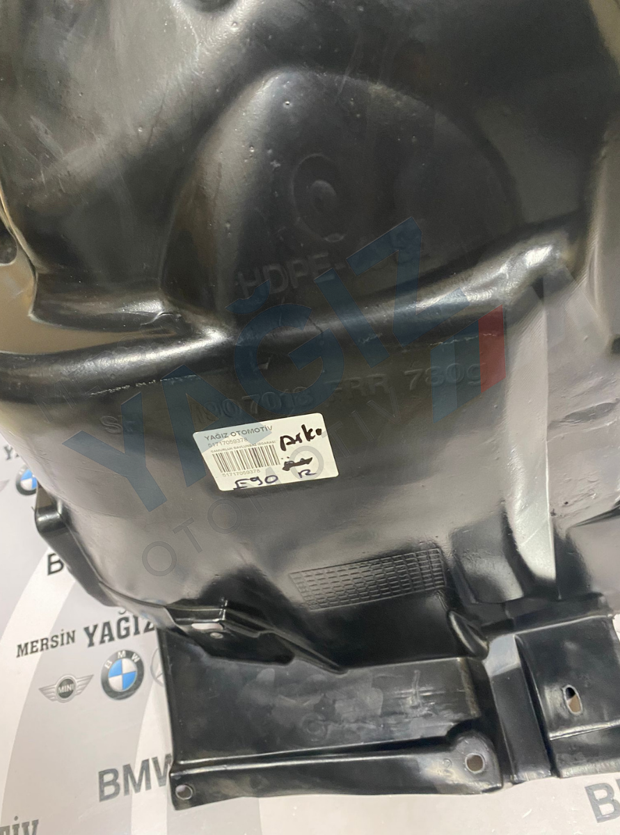 DAVLUMBAZ ÖN ÇAMURLUK SAĞ E90 51717059378 - Görsel 2