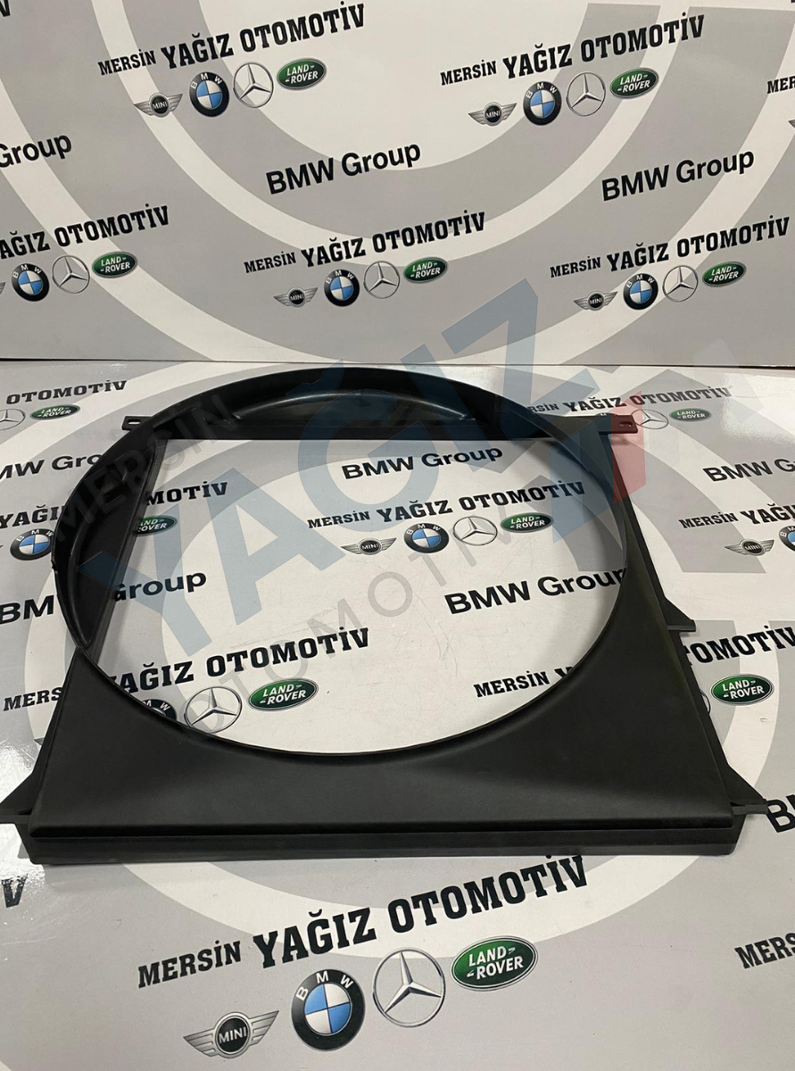 E36 RADYATÖR FANI ÇERCEVESİ 1723029