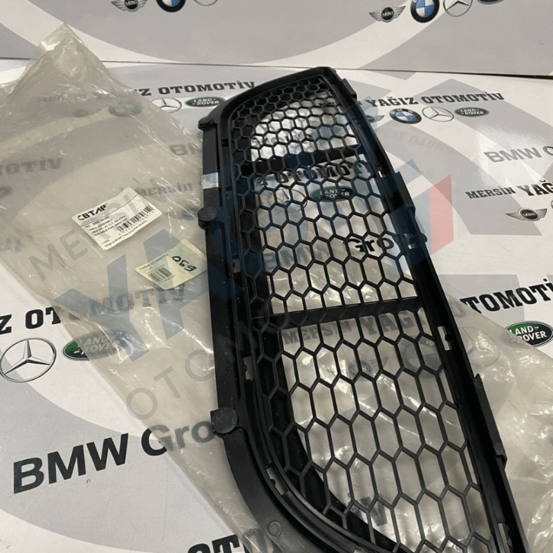 E90 ÖN ORTA TAMPON IZGARASI 51117198906