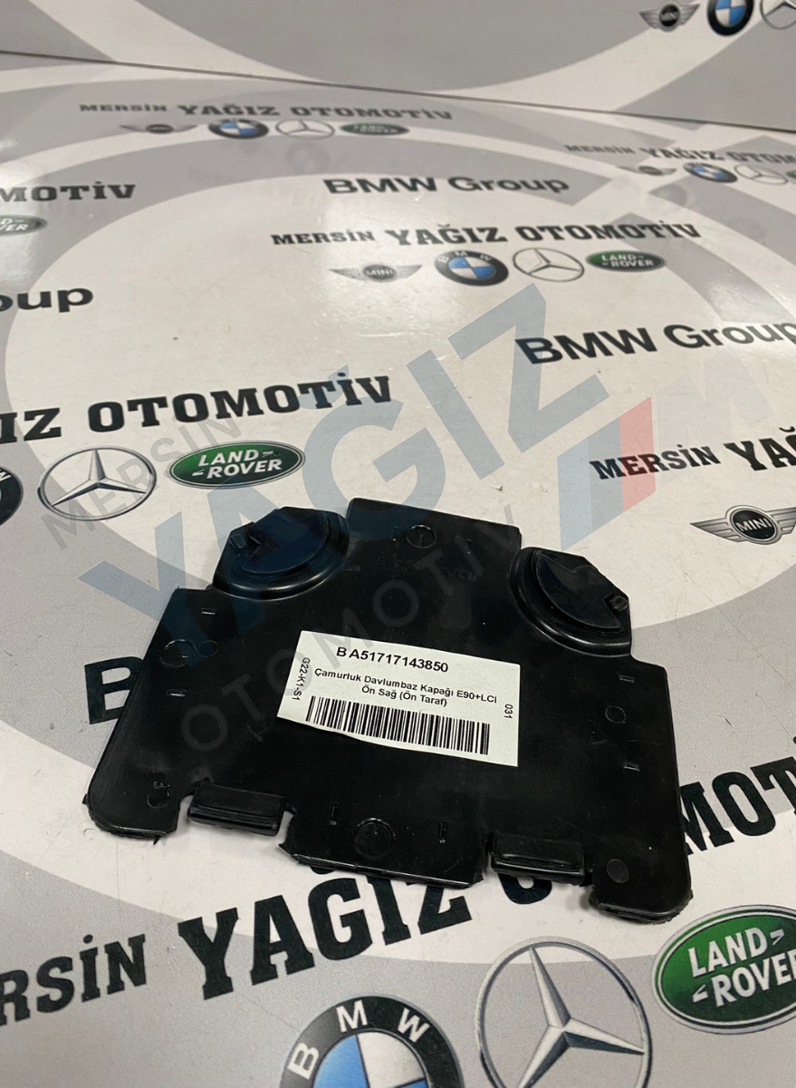 E90 ÖN SAĞ ÇAMURLUK DAVLUMBAZ KAPAĞI 51717143850
