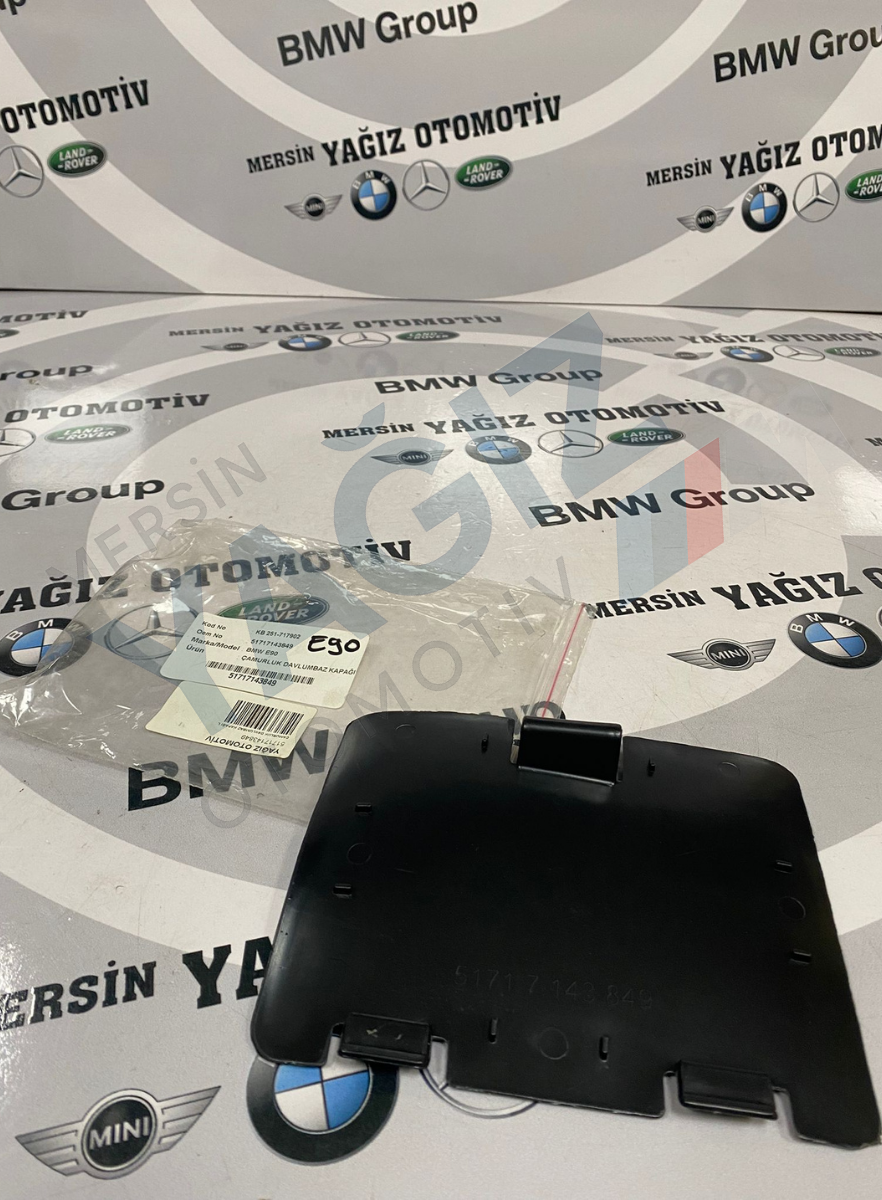 E90 ÖN SOL ÇAMURLUK DAVLUMBAZ KAPAĞI 51717143849