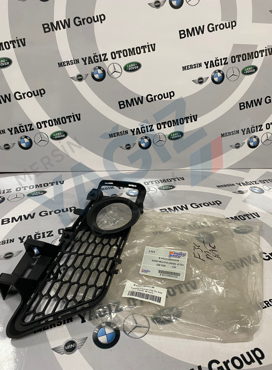 F30 ÖN SAĞ AÇIK TAMPON IZGARASI 8054156 51118054156