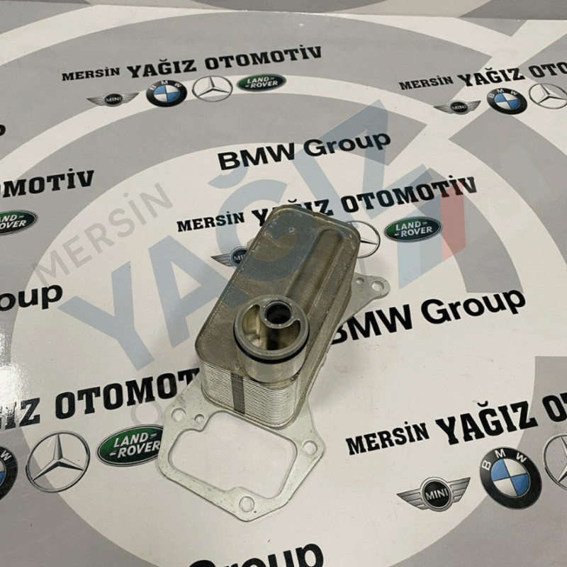 ORJİNAL F10 E70 E90 BMW MOTOR YAĞ RADYATÖRÜ 11428512435
